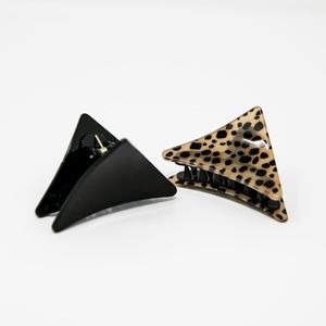 animal acrylic triangle hair claw clip set of 2